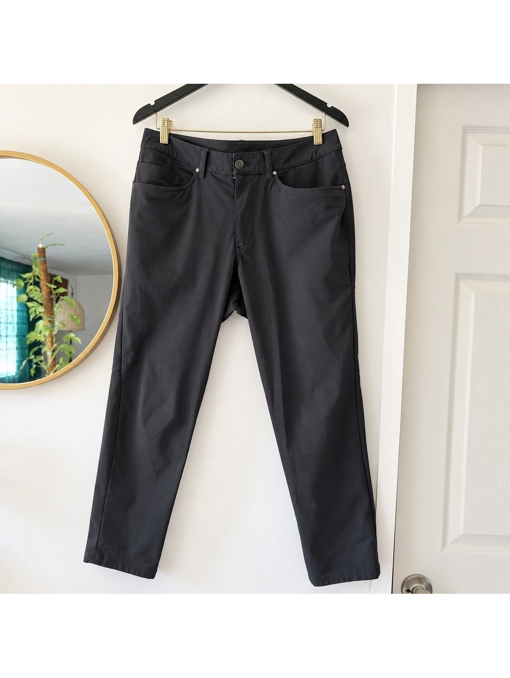 Lululemon ABC Pant Slim Men's Casual Athletic Trousers Size 31 w x 27 l SHORT
